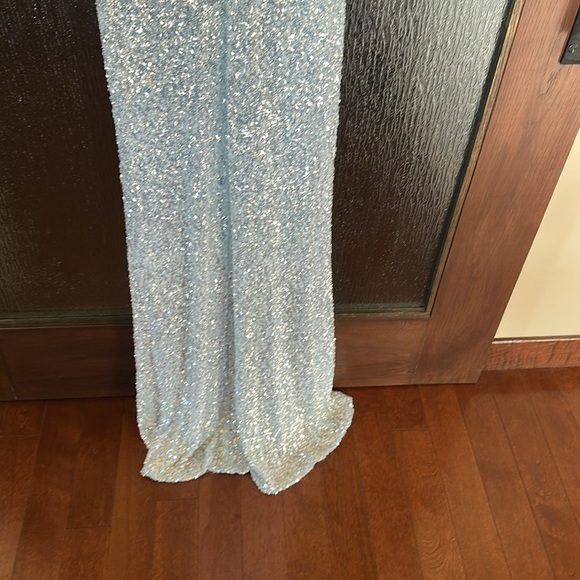 Betsy & Adam Ice Blue Silver Sequin Formal Gown, size 10 - Picture 8 of 10